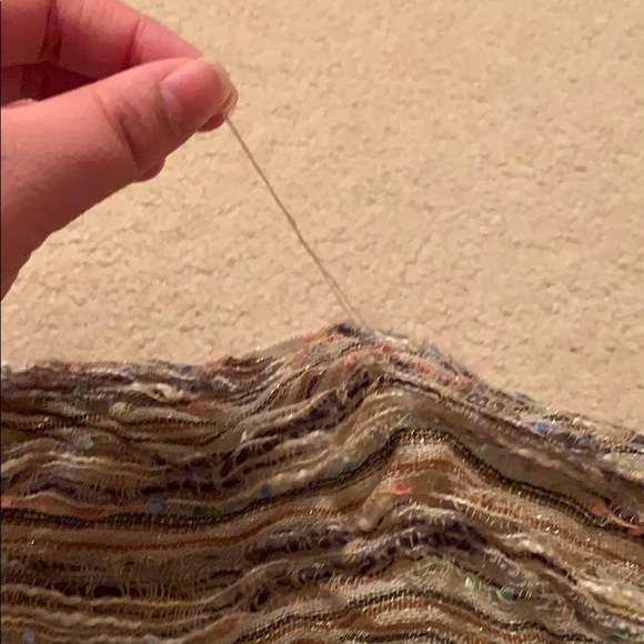 Sparkle scarf with small tassels cute gold fashion - Picture 6 of 8